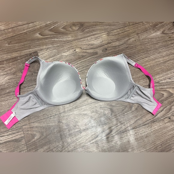 Cacique 38G Plunge Bra - Picture 4 of 5